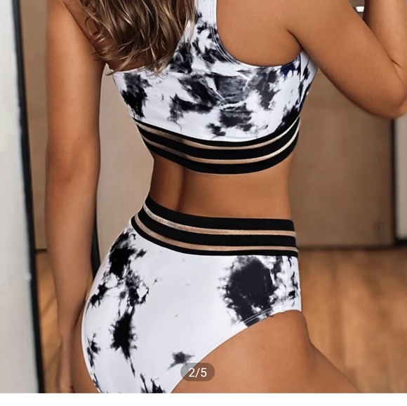 Swim suit - Picture 2 of 2